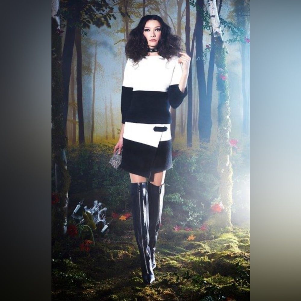 Alice + Olivia Lennon Skirt Crossover Asymmetrical Angle Lambskin Ivory Black